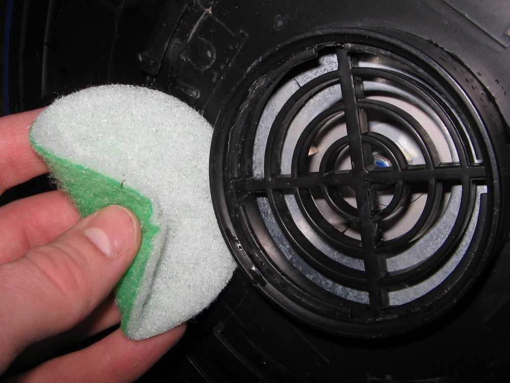 Можно ли мыть разные типы фильтров от пылесоса: как почистить фильтрующие элементы