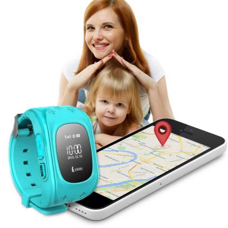 Гаджет говорящий. Smart Baby watch 2030. Детские часы Smart 2030 c001. Детские часы с GPS. Ребенок со смартфоном.