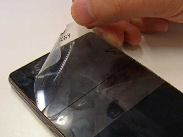 Наклеил гидрогелевую плёнку на экран смартфона вместо защитного стекла. результат поразил